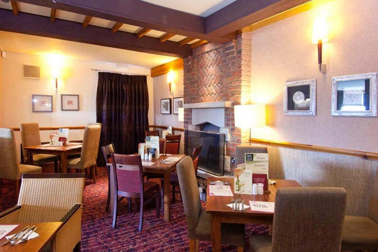 Premier Inn Poole Centre Buitenkant foto